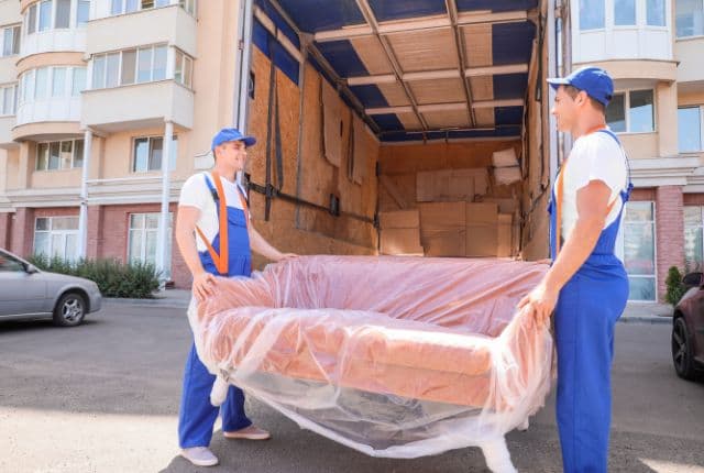 Umzug von Heilbronn mit Umzugshelfern Mittenwalde